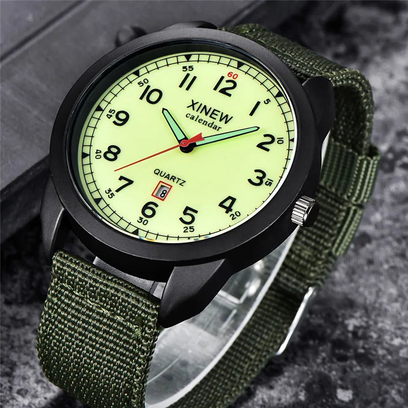 Relógio Masculino XINEW de Quartzo com Pulseira de Nylon – Estilo Militar